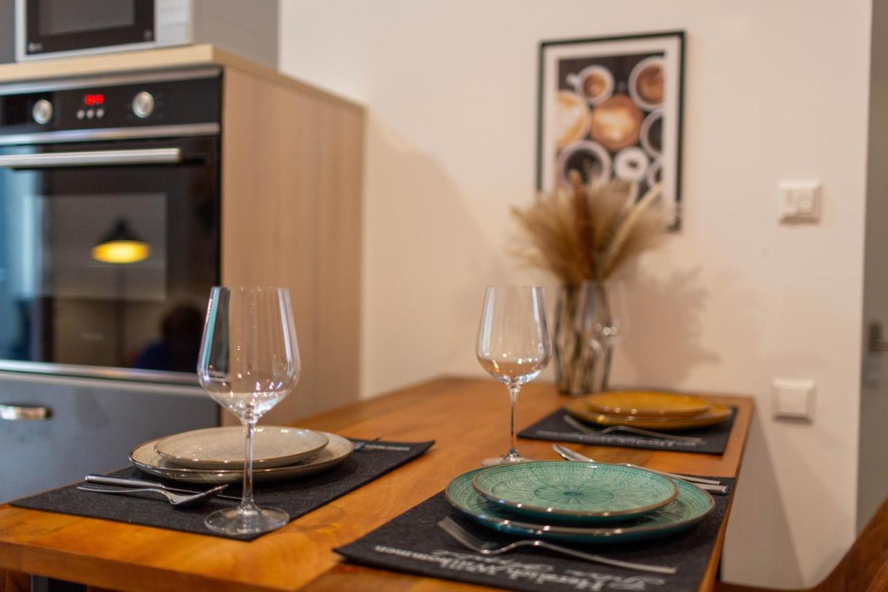Soulscape Apartments Loft Zwickau Citycenter Mit Tg-Stellplatz, Magenta-Tv Und Klima Extérieur photo